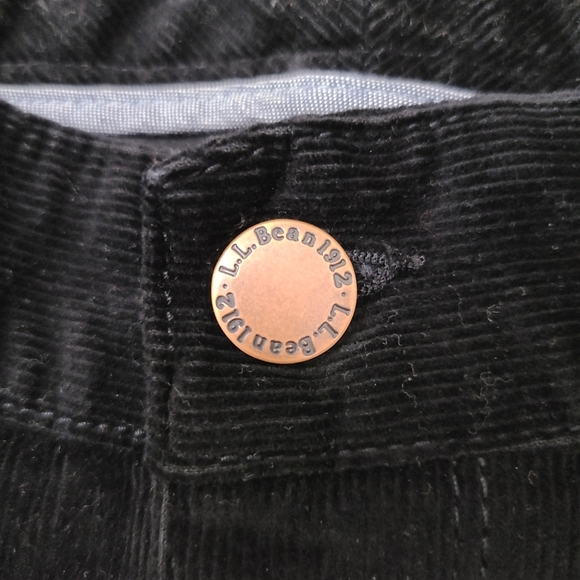 L.l. Bean women's classic black straight leg corduroy pants - Picture 4 of 10